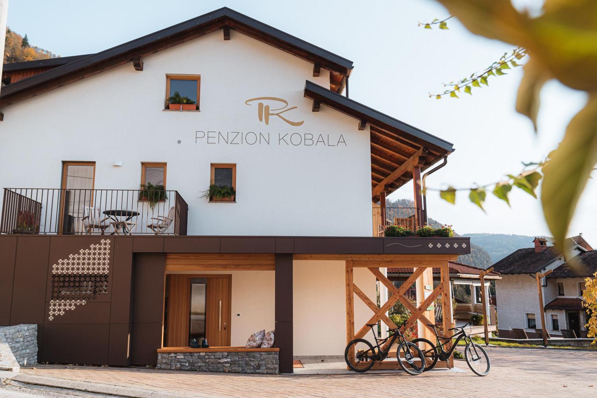 Hotel Penzion Kobala Tolmin Luaran gambar