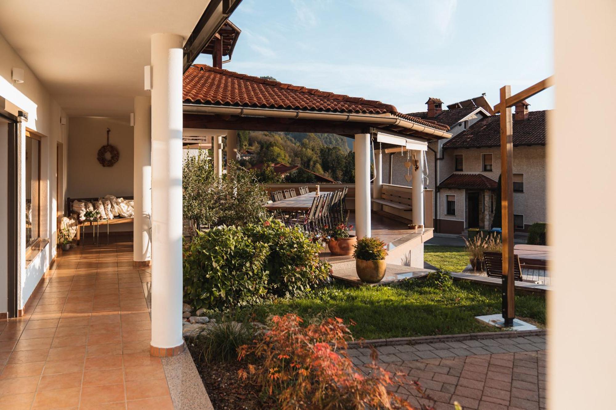 Hotel Penzion Kobala Tolmin Luaran gambar